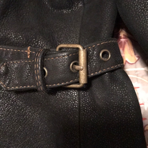 Leather Jacket - Picture 4 of 8